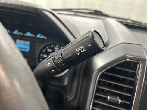 Used 2019 Ford F150 XLT AWD/4WD image 17