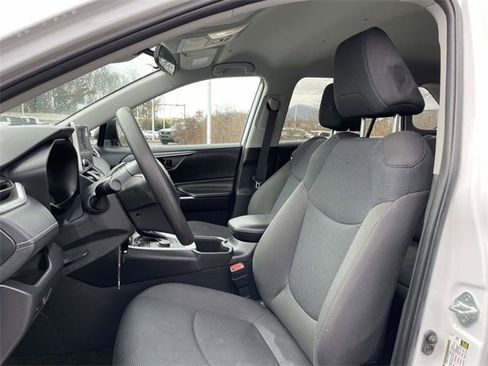 Used 2024 Toyota RAV4 LE image 19