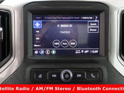 Used 2024 Chevrolet Silverado 1500 Custom image 19