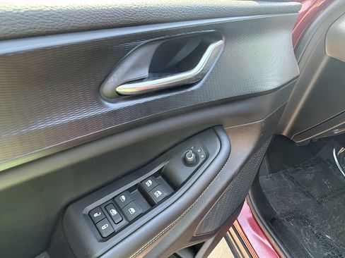 Used 2024 Jeep Grand Cherokee Altitude image 15