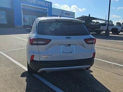 Used 2025 Ford Escape Active AWD/4WD image 7