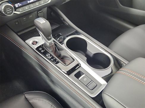 New 2025 Nissan Altima 2.5 SR w/ SR Premium Package image 22