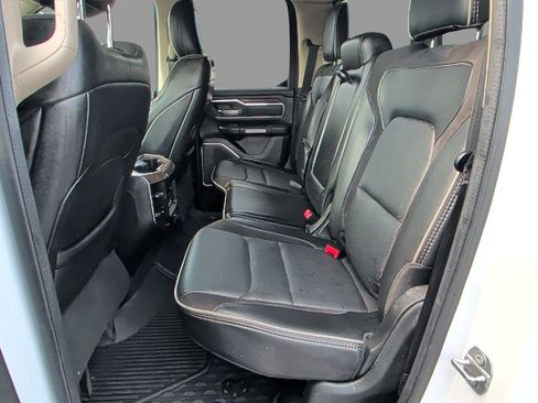 Used 2020 RAM 1500 Laramie AWD/4WD image 32