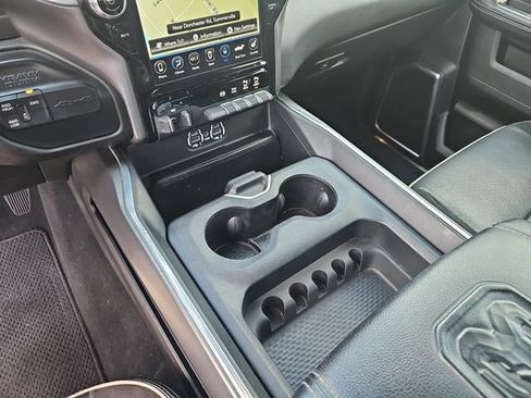 Used 2021 RAM 2500 Laramie w/ Night Edition AWD/4WD image 27