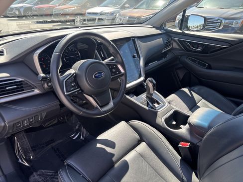 Used 2020 Subaru Outback Limited AWD/4WD image 17