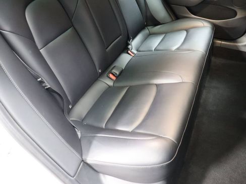 Used 2022 Tesla Model 3 Long Range image 69