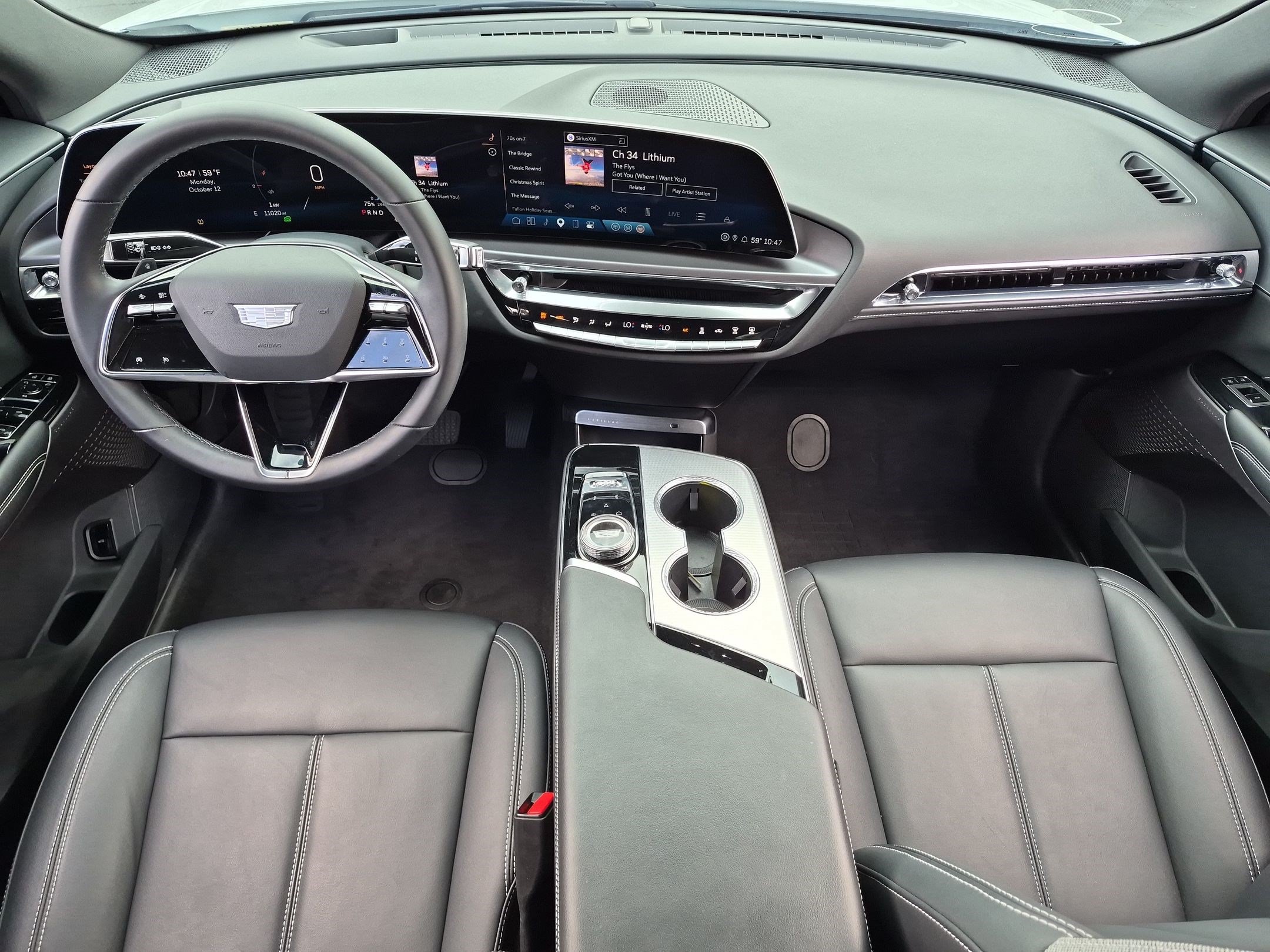 Used 2024 Cadillac Lyriq Tech w/ Driver Assist Package AWD/4WD image 28