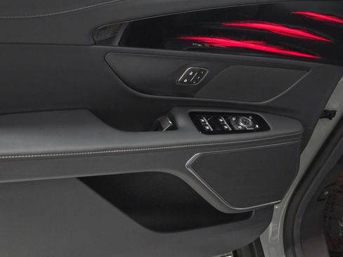 New 2026 Lincoln Nautilus Premier image 22