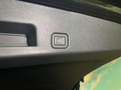 Used 2026 Chevrolet Traverse High Country w/ LPO, Floor Liner Package image 68