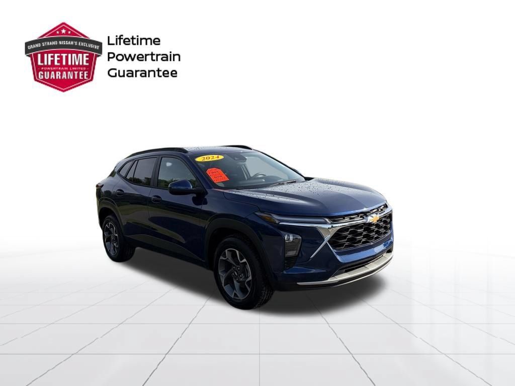 Used 2024 Chevrolet Trax LT FWD image 9