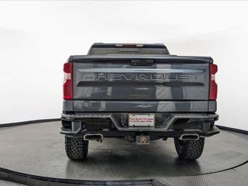 Used 2020 Chevrolet Silverado 1500 LT Trail Boss AWD/4WD image 7