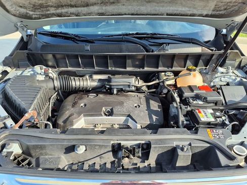 Used 2018 GMC Acadia SLE FWD image 36