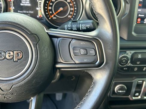 Certified 2020 Jeep Wrangler Sport AWD/4WD image 43