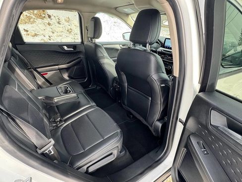 Used 2020 Ford Escape SEL image 13