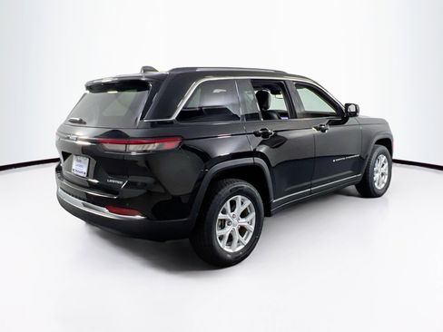 Used 2023 Jeep Grand Cherokee Limited image 5