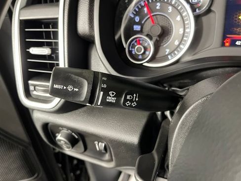 Used 2024 RAM 1500 Big Horn AWD/4WD image 17