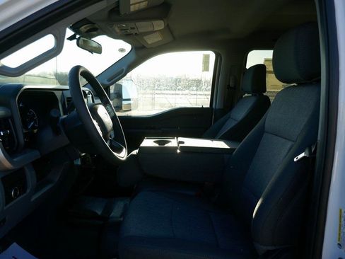 New 2026 Ford F250 XL w/ XL Off-Road Package image 13