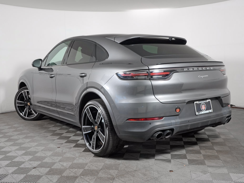 Certified 2023 Porsche Cayenne Coupe AWD/4WD image 3