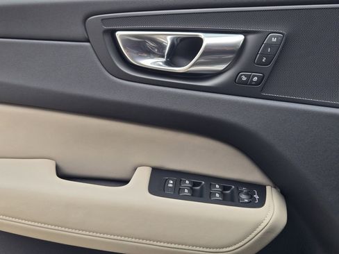New 2026 Volvo XC60 B5 Plus w/ Protection Package Premier image 25