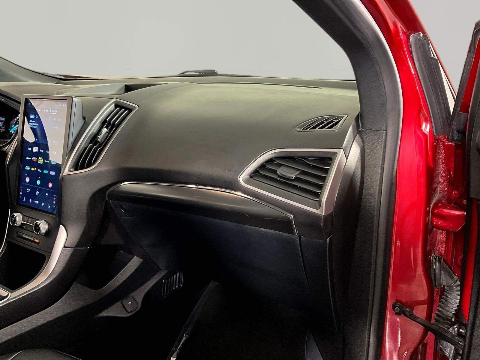 Used 2022 Ford Edge ST-Line AWD/4WD image 26