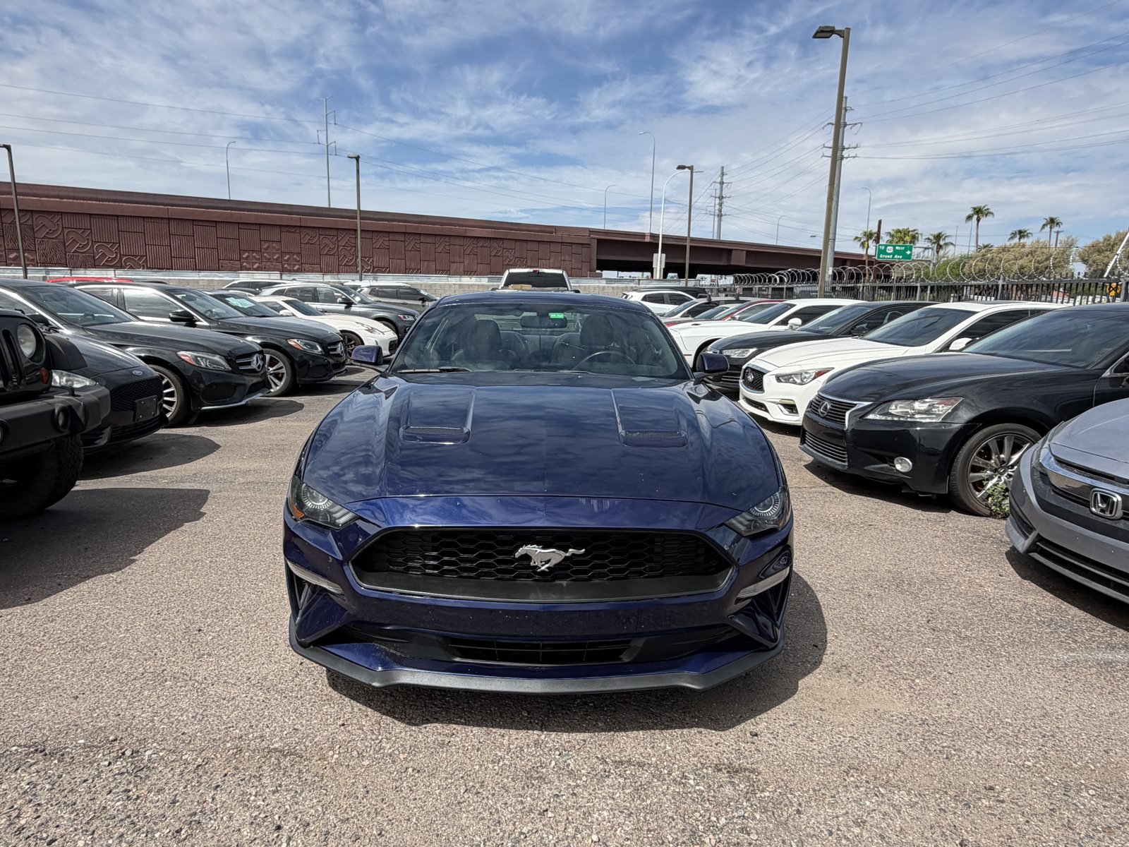 Used 2018 Ford Mustang Coupe w/ Equipment Group 101A RWD image 2