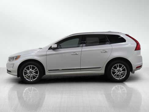 Used 2016 Volvo XC60 T5 Premier w/ Protection Package image 2