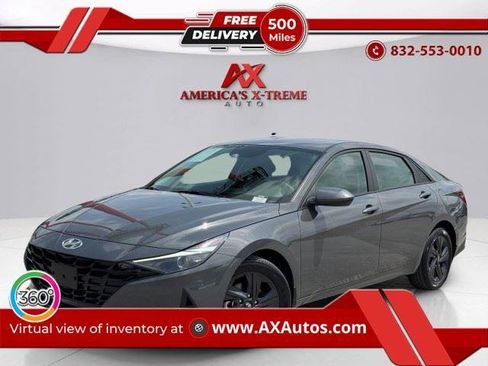 Used 2023 Hyundai Elantra SEL FWD image 1