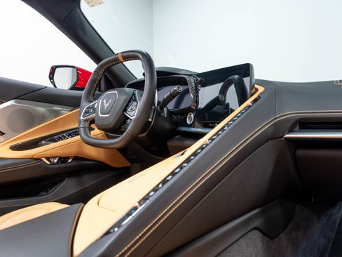 Used 2023 Chevrolet Corvette Stingray Preferred Conv w/ Z51 Performance Package RWD image 29