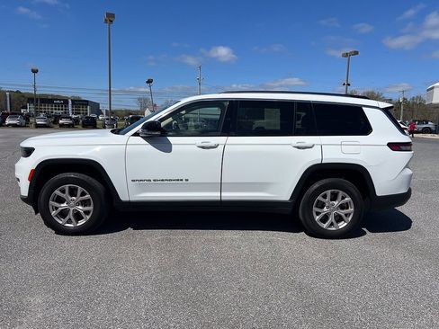 Used 2022 Jeep Grand Cherokee L Limited image 2