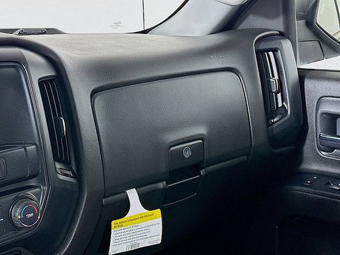 Used 2019 Chevrolet Silverado 1500 Custom w/ Custom Convenience Package image 21