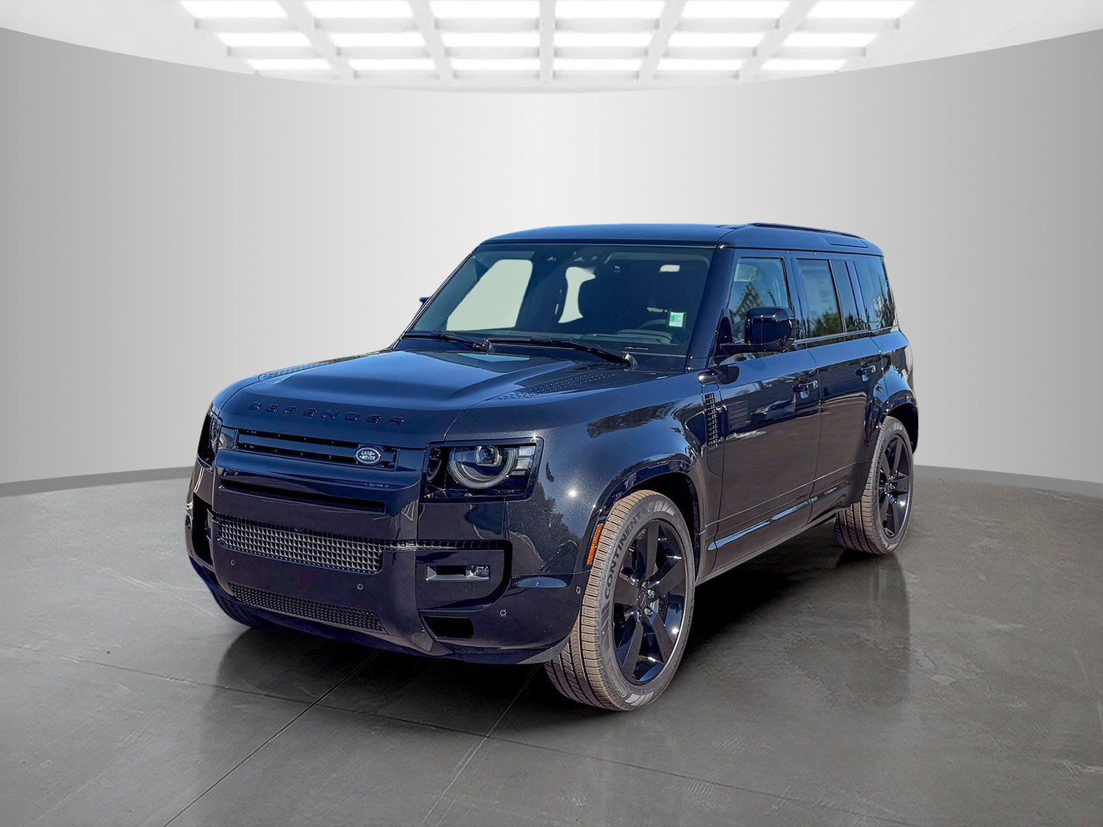 New 2026 Land Rover Defender 110 X-Dynamic SE AWD/4WD image 1