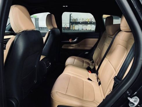 Used 2022 Lincoln Corsair Reserve w/ Equipment Group 201A image 19