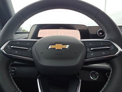 New 2026 Chevrolet Traverse LT w/ Sun and Wheel Package image 14