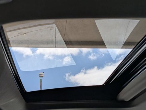 Used 2025 Honda Accord SE image 14