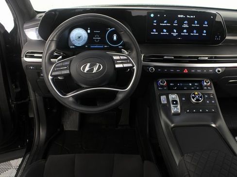 Used 2025 Hyundai Palisade Calligraphy image 13