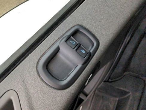 Used 2023 Ford Transit 250 Low Roof AWD w/ Exterior Upgrade Package image 31