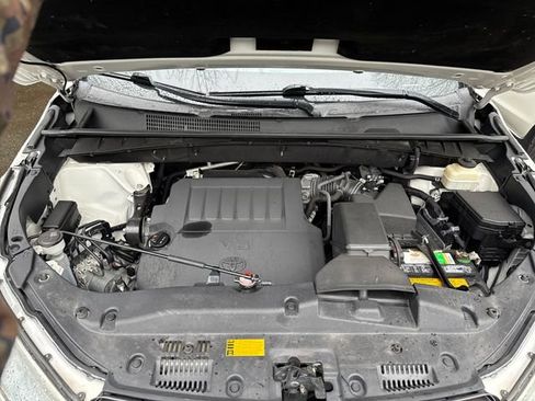 Used 2016 Toyota Highlander Limited image 32