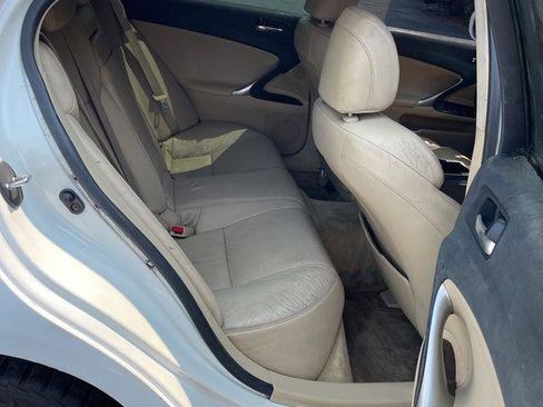 Used 2007 Lexus IS 250 AWD image 11