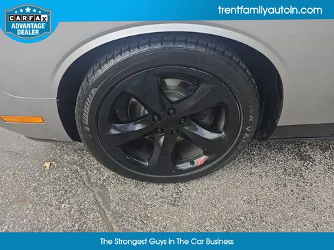 Used 2014 Dodge Challenger R/T Plus image 37