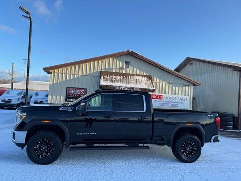 Used 2023 GMC Sierra 2500 SLE w/ SLE Convenience Package AWD/4WD image 2