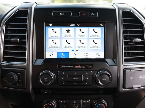 Used 2017 Ford F150 XLT w/ Equipment Group 302A Luxury AWD/4WD image 21