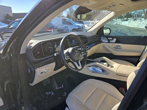 Certified 2021 Mercedes-Benz GLS 450 4MATIC image 3