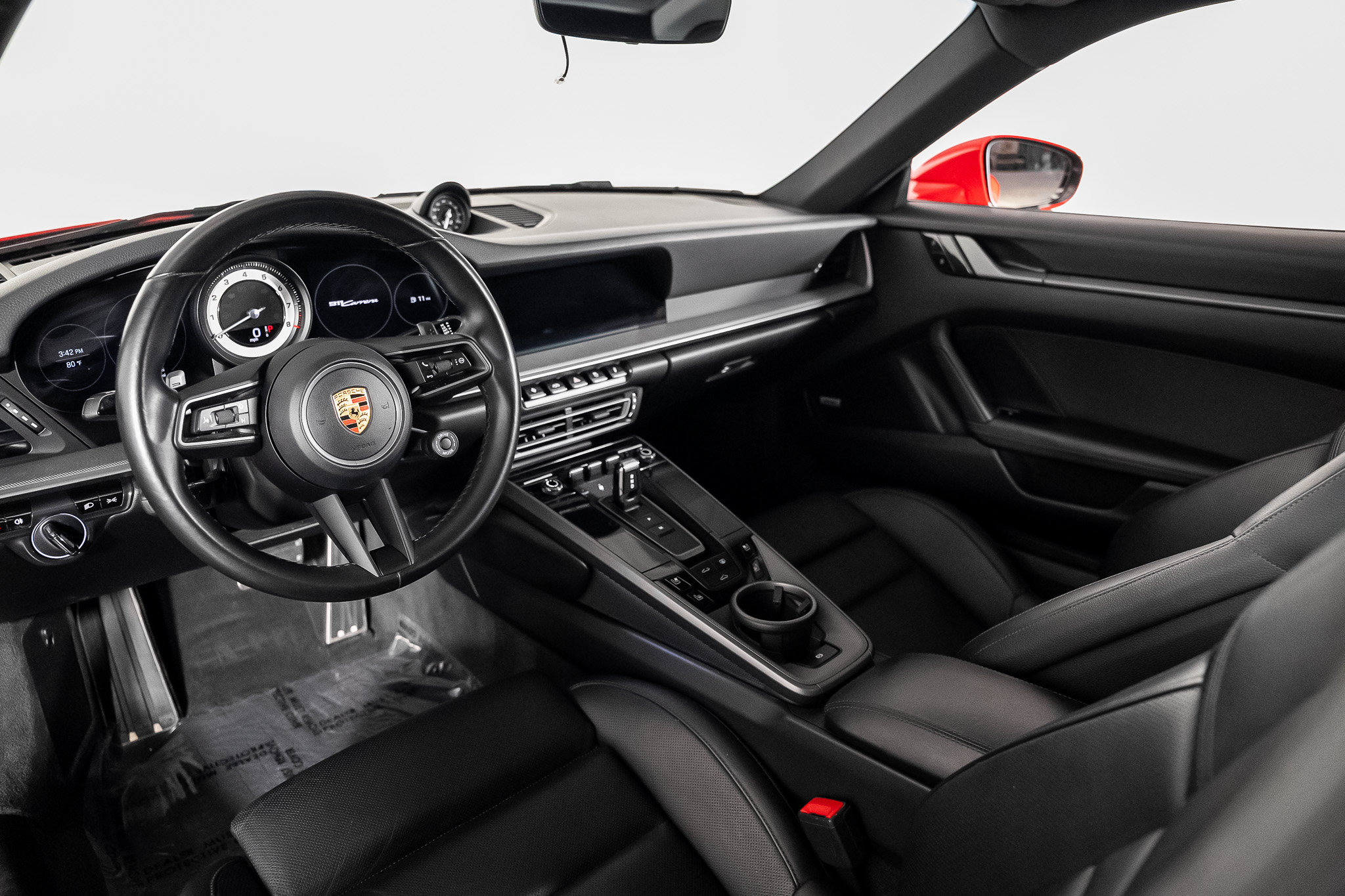 Used 2021 Porsche 911 Carrera w/ Premium Package RWD image 2