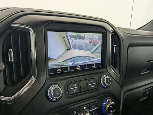 Used 2021 GMC Sierra 1500 AT4 w/ AT4 Preferred Package image 19