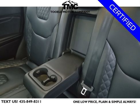 Used 2024 Ford Edge Titanium image 28