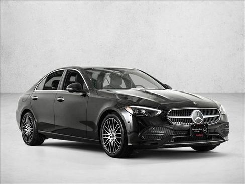 Used 2026 Mercedes-Benz C 300 4MATIC Sedan image 3