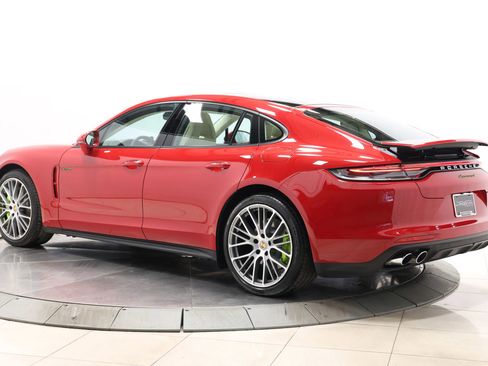 Used 2023 Porsche Panamera 4 Platinum Edition image 71
