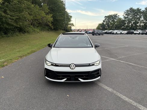 Used 2026 Volkswagen Golf AWD/4WD image 2