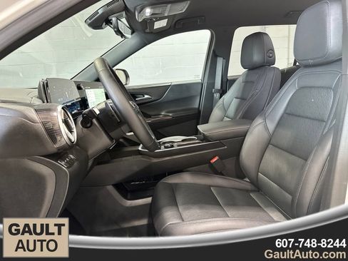 Used 2026 Chevrolet Equinox LT w/ Convenience Package II AWD/4WD image 13