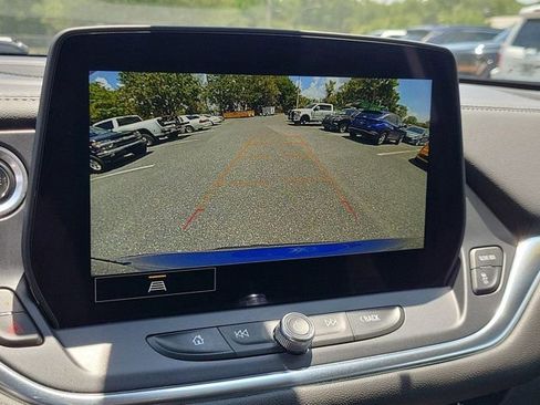 Used 2024 Chevrolet Blazer LT FWD image 26